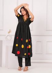 Women's Black Kurta with Palazzo Floral Embroidered. V-Neck Set