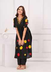 Women's Black Kurta with Palazzo Floral Embroidered. V-Neck Set
