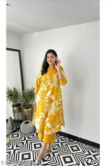 Yellow Women's Cotton Viscose A-line Printed Kurta with Pant For Women