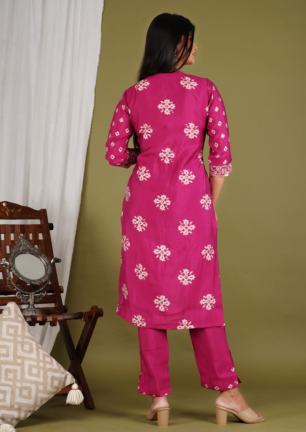 pink dupatta set, silk straight dupatta set, wearline