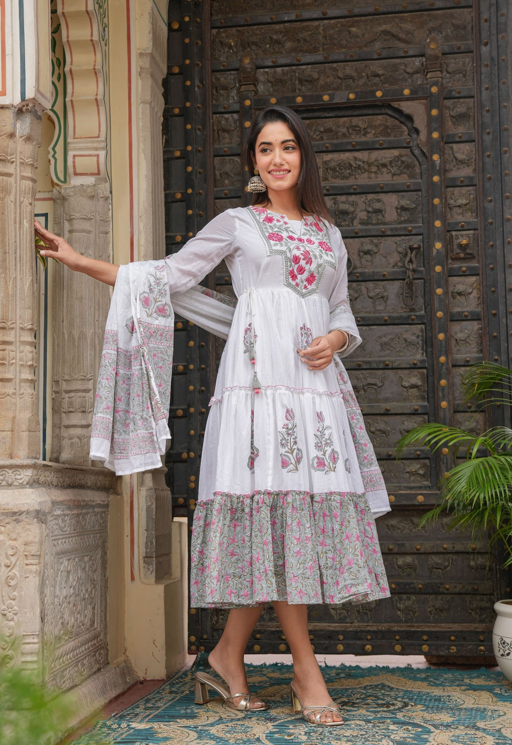 White gown& dupatta, embroidery gown , wearline