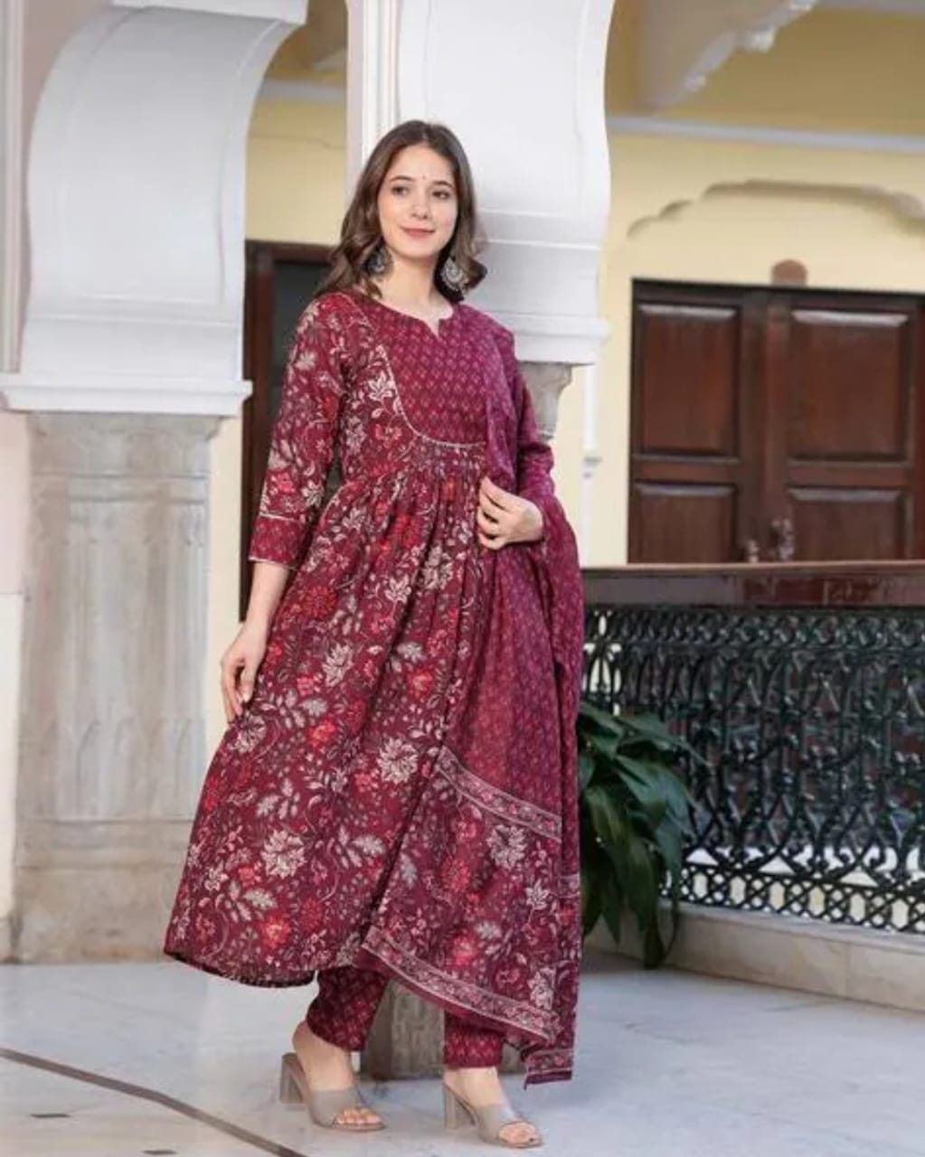 maroon dupatta set, cotton dupatta set , wearline