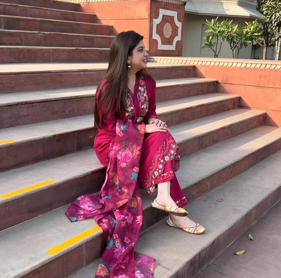 Dupatta Set | Rani Pink Color | Wearline | Organza Dupatta