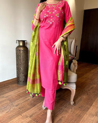Pink Handloom Cotton Kurta Set with Linen Dupatta