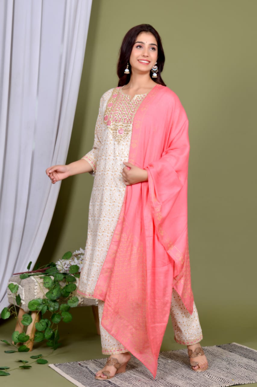 Embroidery dupatta set, white dupatta set, wearline