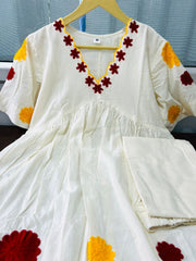 Women's White Kurta with Palazzo Floral Embroidered. V-Neck Set