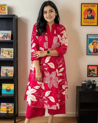 Red Women's Cotton Viscose A-line Printed Kurta with Pant For Women