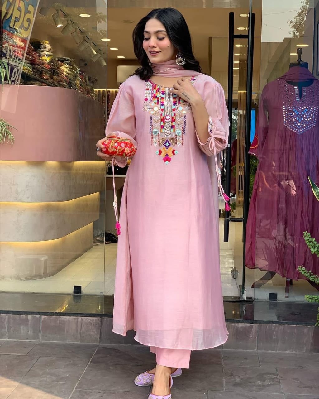 pink chanderi dupatta set, Embroidery dupatta set, wearline