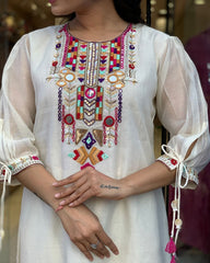 white chanderi dupatta set, embroidery dupatta set, wearline