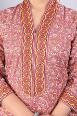 Women Peach Cotton Straight Kurta