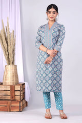 Women Blue and Pink Cotton Straight Kurta