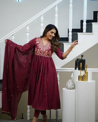 wearline, Anarkali set