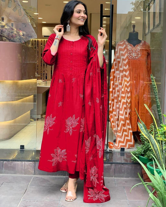 Timeless Beauty Red Anarkali Set