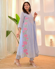 Beautiful Embroidery Work Lilac Suit Set