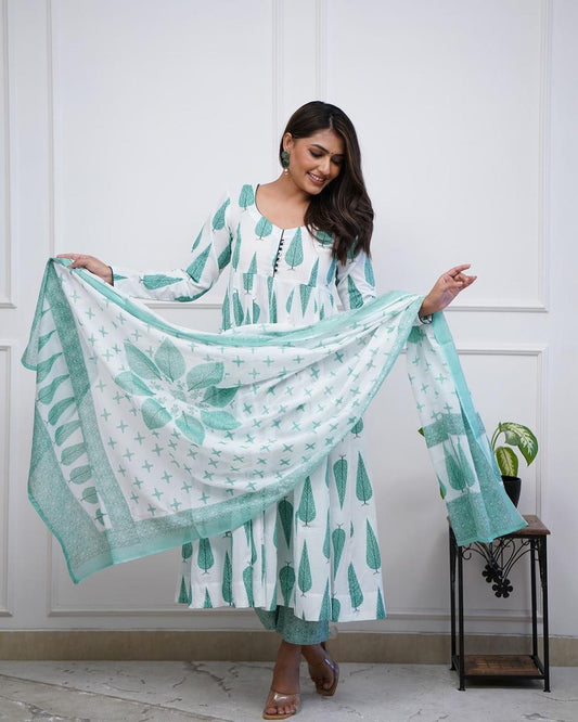 White Printed | Pure Cotton | Anarkali Dupatta Set Wearline